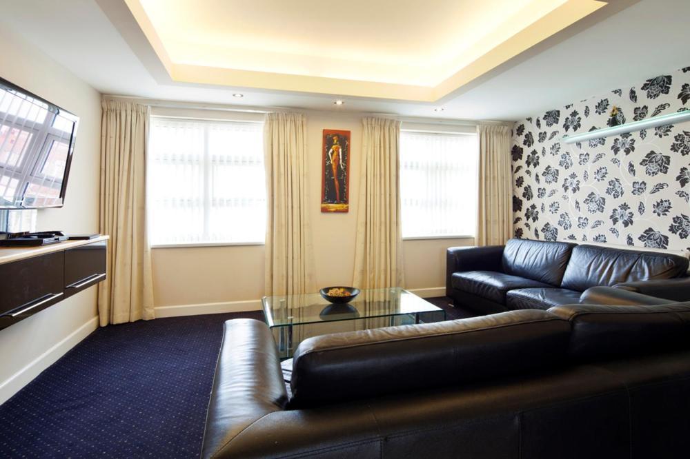 Queens Mansions: Princess Suite Blackpool Luaran gambar
