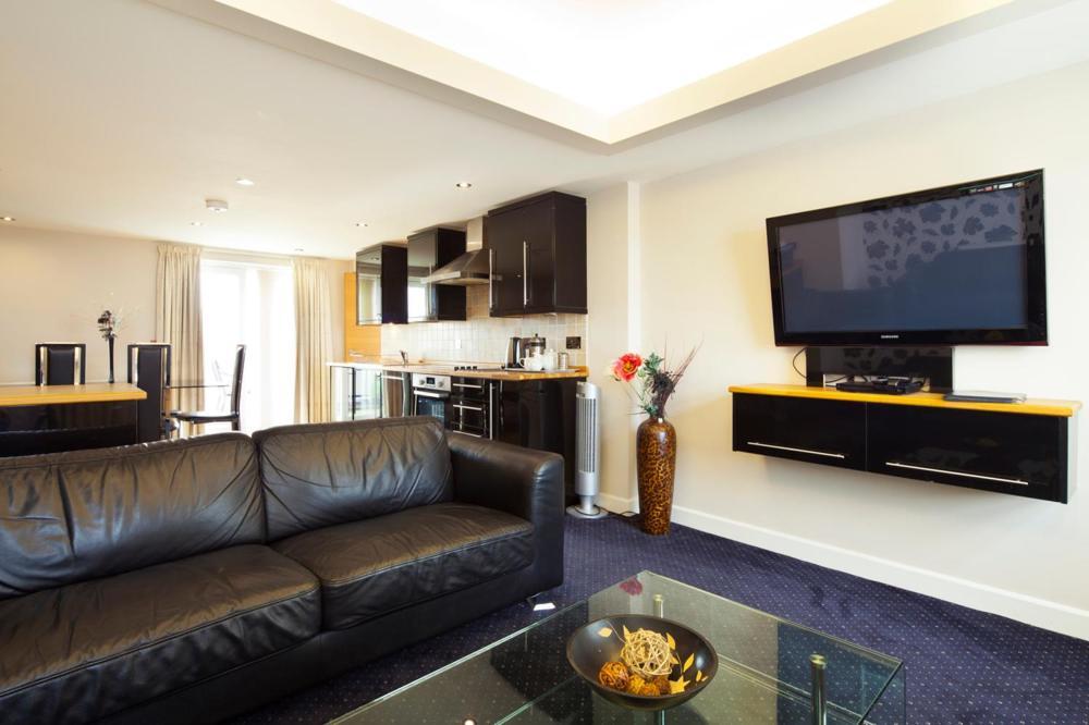 Queens Mansions: Princess Suite Blackpool Luaran gambar